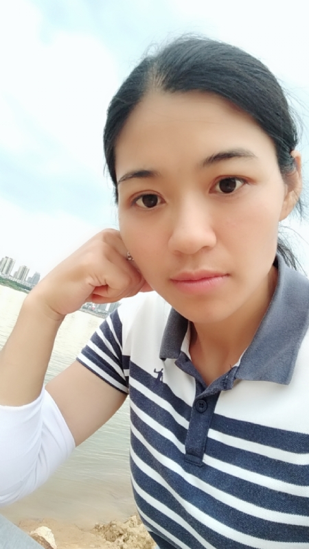 梅子的第一张照片--吉安中老年相亲网
